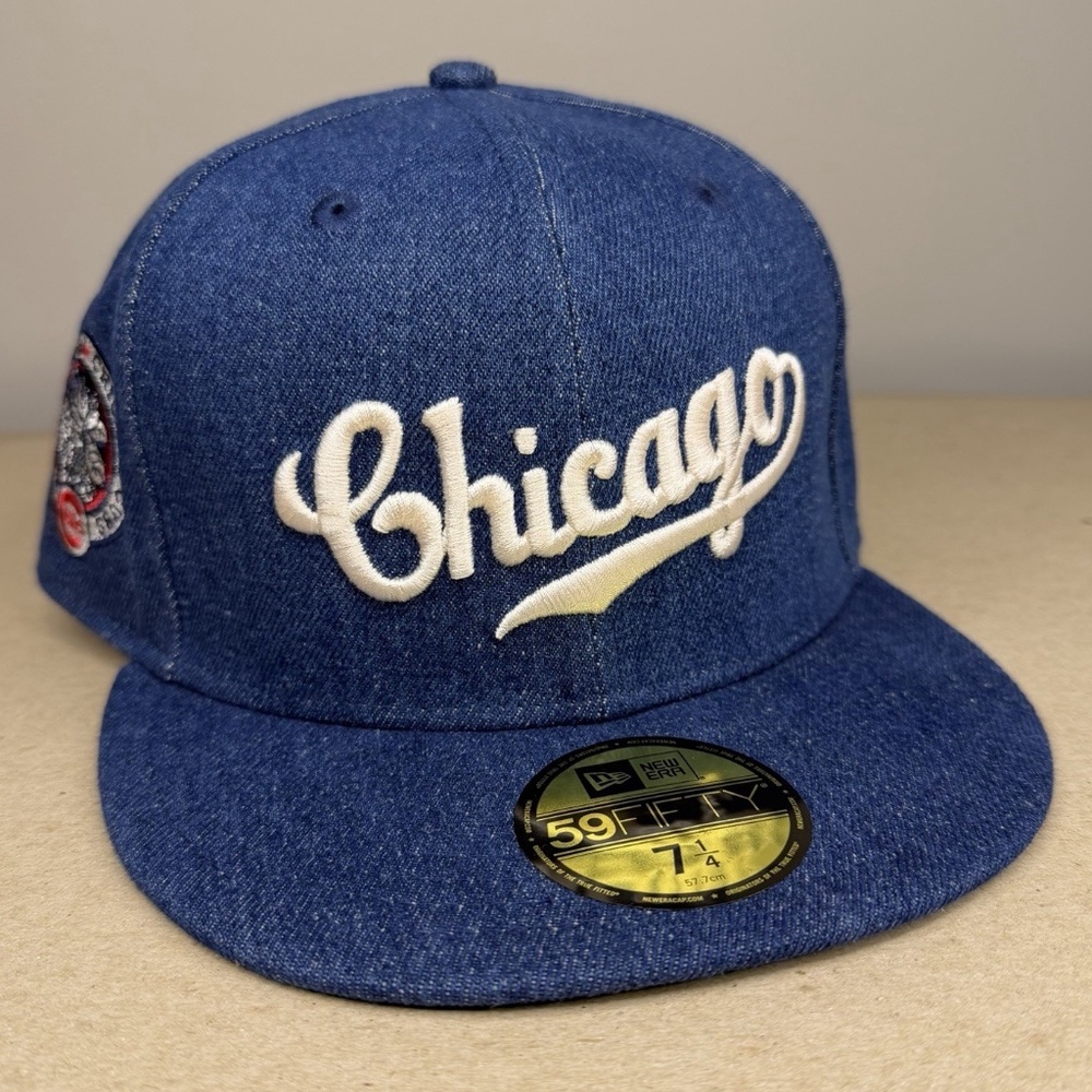 NEW ERA 59 FIFTY MLB CHICAGO CUBS BLUE FITTED HAT SZ 7 1/4 NEW WRIGLEY FIELD